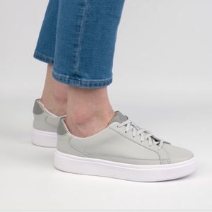 Kizik Vegas Sneakers | Pebble Grey